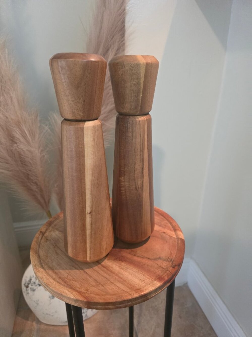Navaris Acacia Wood Salt and Pepper Mill Grinder Set Adjustable Coarseness